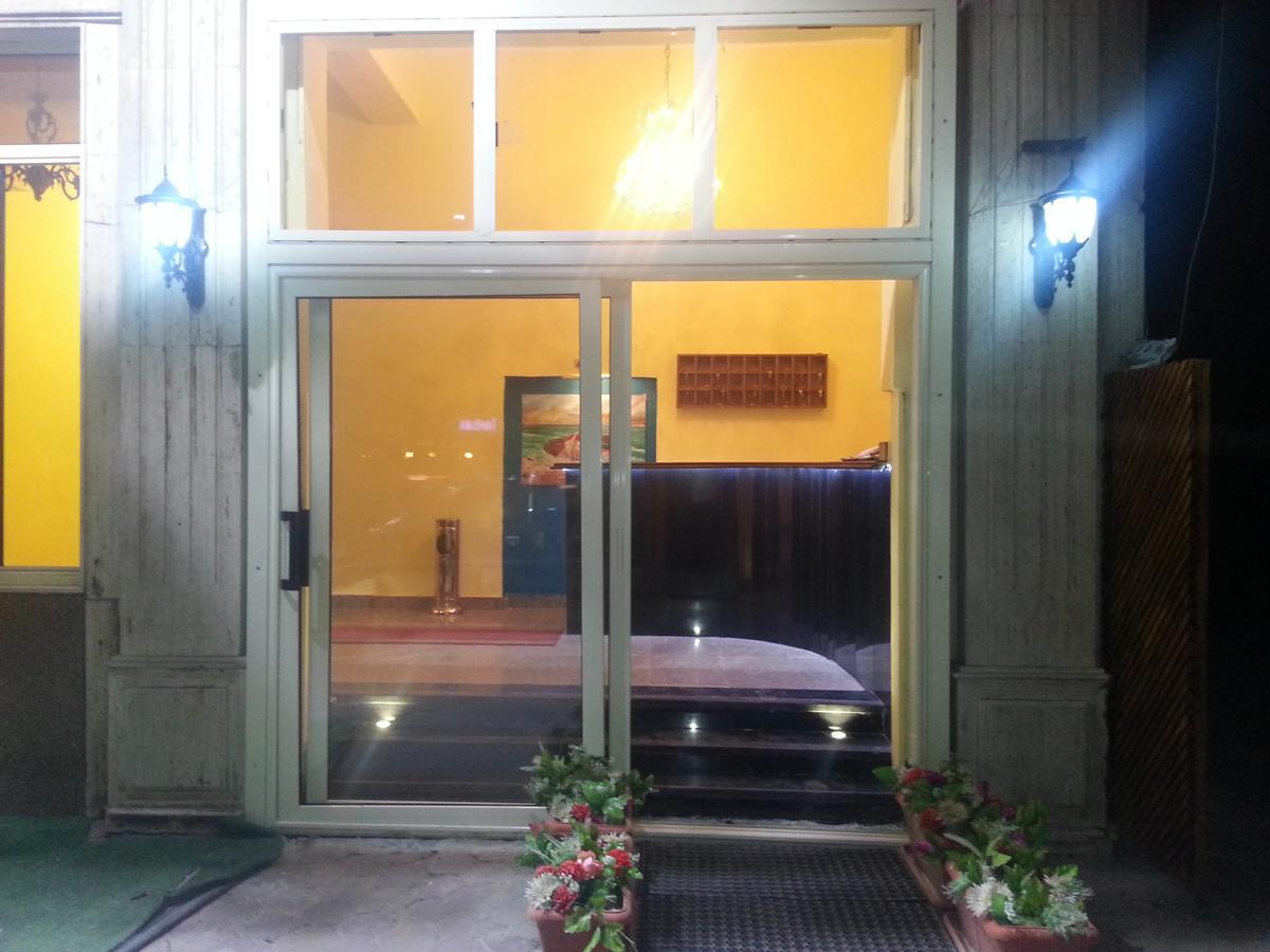 Royal Crown عائلات فقط Hotel Alexandria